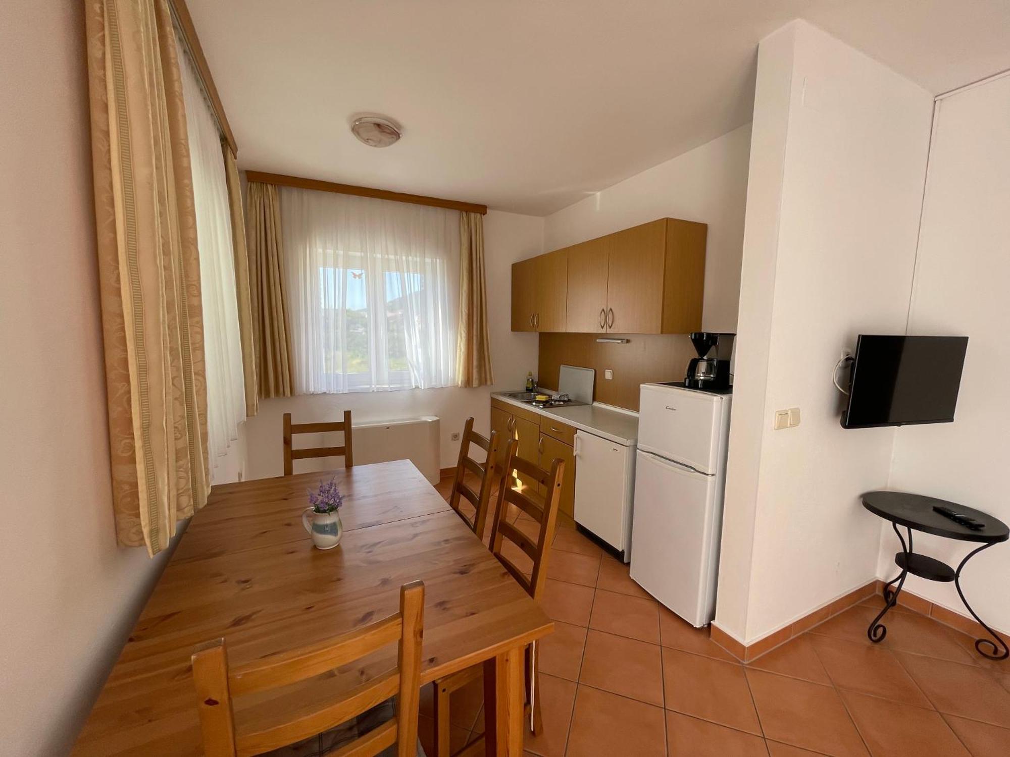 Apartman Theresa Barbat na Rabu Exterior foto